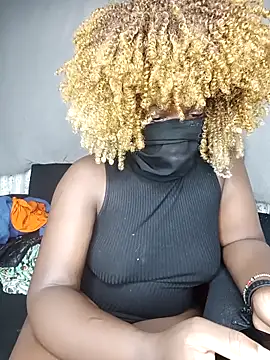 smileyboobs1 online show from November 11, 1:38 am