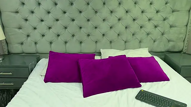 SamantaG online show from October 29, 1:46 pm