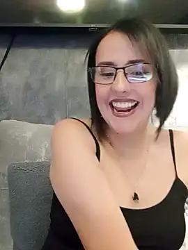 IsisBlake online show from February 8, 7:27 pm