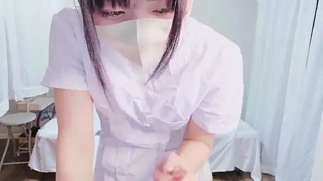 Mia--meow online show from January 7, 12:29 pm