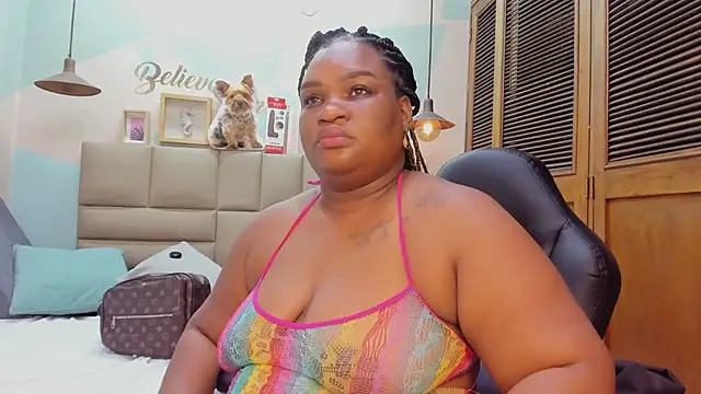 Snapshot of lilybaudyn_ chatting on September 25, 11:08 pm lilybaudyn online show from September 25, 11:08 pm