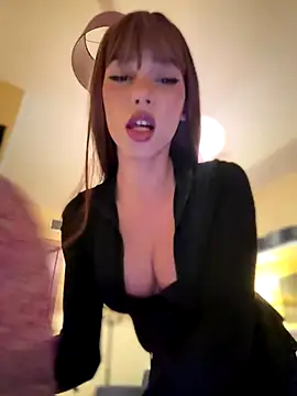 Carlita cute online show from December 5, 7:10 pm