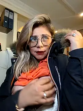 Cata Office-12 online show from December 26, 5:51 pm