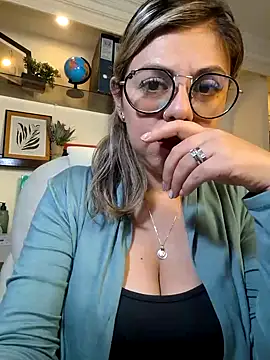 Cata Office-12 online show from January 9, 8:55 pm