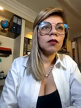 Cata Office-12 online show from January 11, 2:25 pm