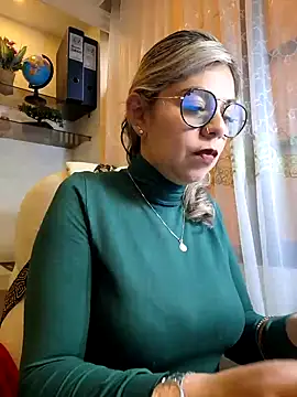 Cata Office-12 online show from February 5, 3:20 pm