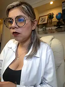 Cata Office-12 online show from February 10, 8:00 pm