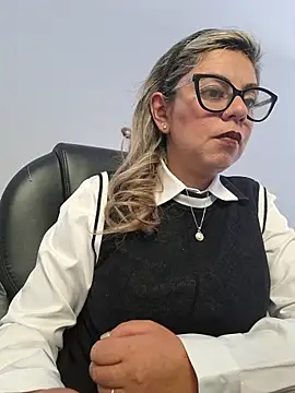 Cata Office-12 online show from November 10, 1:54 pm