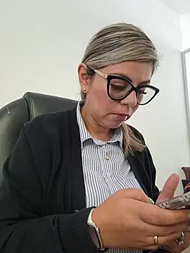 Cata Office-12 online show from November 28, 4:09 pm