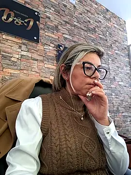 Cata Office-12 online show from December 17, 4:57 pm