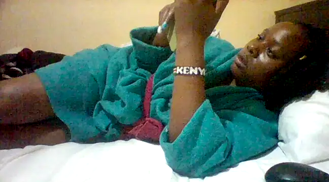 EBONYVANILLA02 online show from March 21, 8:18 pm