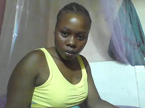 Snapshot of EBONYVANILLA02 chatting on January 18, 7:23 am EBONYVANILLA02 online show from January 18, 7:23 am