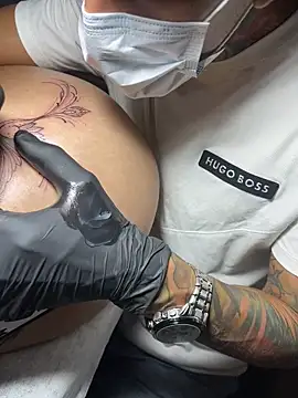 LinayAndValenMVP online show from February 19, 7:27 pm