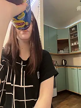 Marylallka5 online show from March 6, 9:03 am