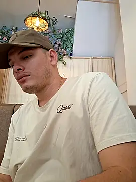  Ottis  online show from November 8, 4:07 pm