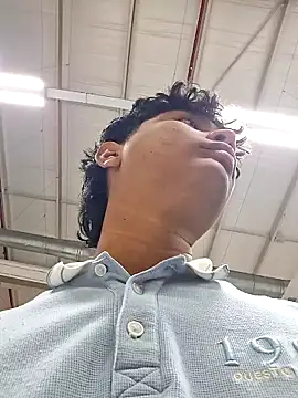  Ottis  online show from November 12, 6:52 pm