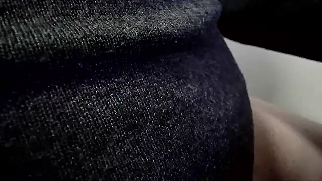 Snapshot of Mikeymike2024 chatting on March 16, 11:42 pm Mikeymike2024 online show from March 16, 11:42 pm