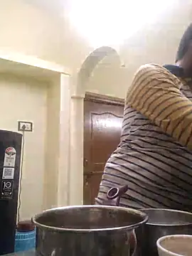 THE NAKED BOY online show from September 12, 1:00 pm