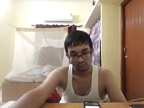 THE NAKED BOY online show from September 18, 2:08 pm