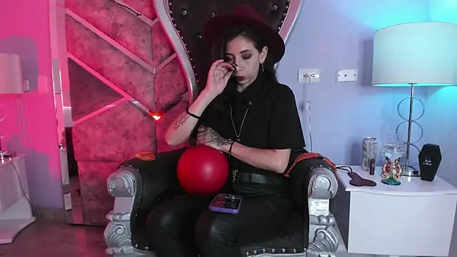 Teresajames  online show from January 26, 8:23 pm