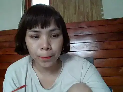 Snapshot of Angela-Eira chatting on March 3, 3:41 am Angela-Eira online show from March 3, 3:41 am