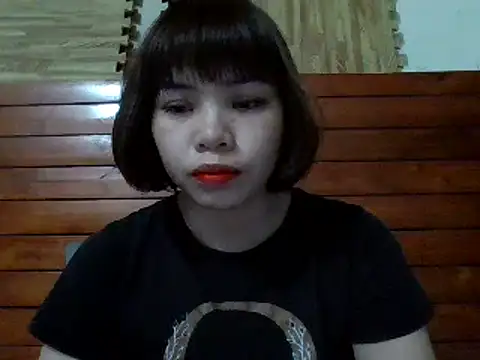 Snapshot of Angela-Eira chatting on March 21, 9:56 pm Angela-Eira online show from March 21, 9:56 pm