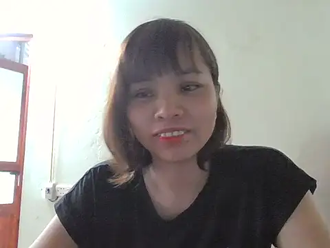 Snapshot of Angela-Eira chatting on October 14, 8:04 am Angela-Eira online show from October 14, 8:04 am