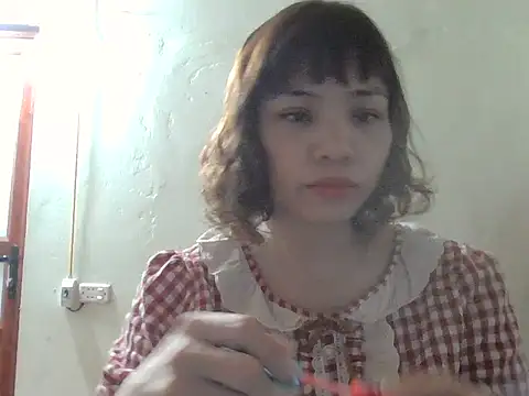 Snapshot of Angela-Eira chatting on December 1, 8:58 pm Angela-Eira online show from December 1, 8:58 pm