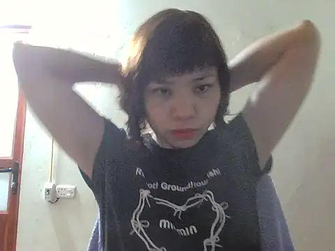 Snapshot of Angela-Eira chatting on December 2, 9:21 pm Angela-Eira online show from December 2, 9:21 pm