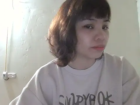 Snapshot of Angela-Eira chatting on December 15, 8:57 pm Angela-Eira online show from December 15, 8:57 pm