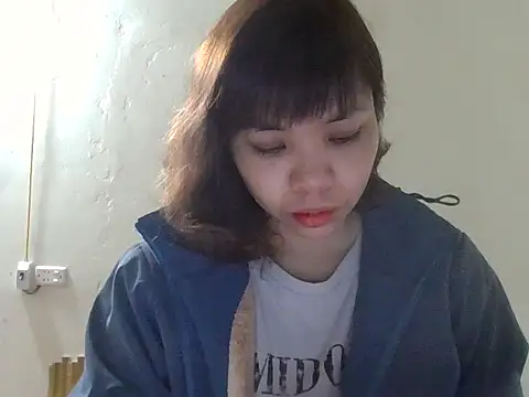 Angela-Eira online show from December 17, 8:59 pm