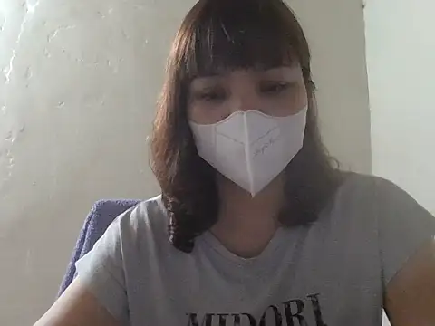 Snapshot of Angela-Eira chatting on April 16, 9:39 pm Angela-Eira online show from April 16, 9:39 pm