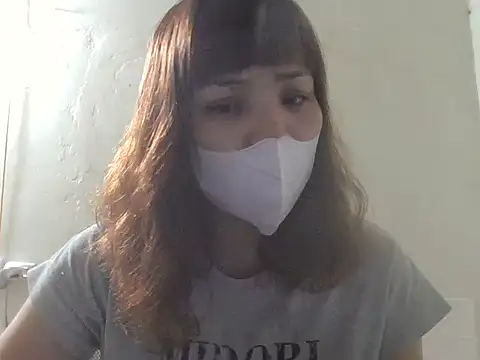 Snapshot of Angela-Eira chatting on April 28, 9:20 pm Angela-Eira online show from April 28, 9:20 pm