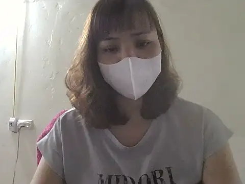 Snapshot of Angela-Eira chatting on May 7, 2:06 am Angela-Eira online show from May 7, 2:06 am