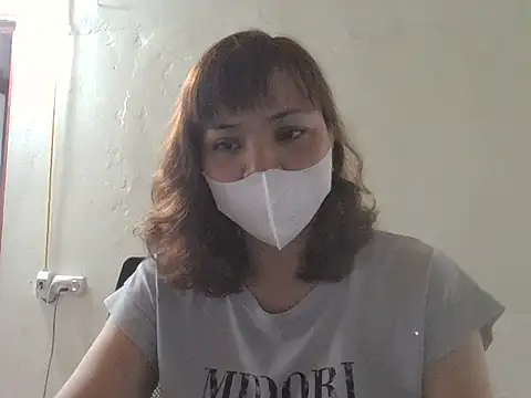 Snapshot of Angela-Eira chatting on May 9, 8:52 am Angela-Eira online show from May 9, 8:52 am