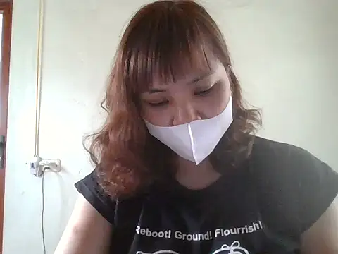 Snapshot of Angela-Eira chatting on May 12, 6:43 am Angela-Eira online show from May 12, 6:43 am