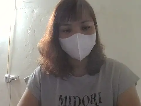 Snapshot of Angela-Eira chatting on May 24, 10:15 pm Angela-Eira online show from May 24, 10:15 pm