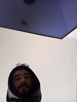 Snapshot of weedmanhot28 chatting on January 11, 9:57 pm weedmanhot28 online show from January 11, 9:57 pm