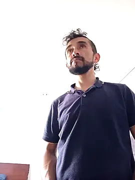 Snapshot of weedmanhot28 chatting on March 8, 7:31 pm weedmanhot28 online show from March 8, 7:31 pm