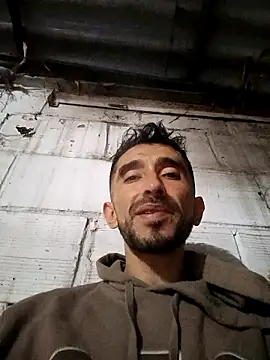 Snapshot of weedmanhot28 chatting on September 23, 12:02 am weedmanhot28 online show from September 23, 12:02 am