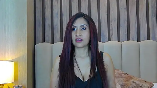 Snapshot of MonicaMoret chatting on January 24, 12:52 pm MonicaMoret online show from January 24, 12:52 pm