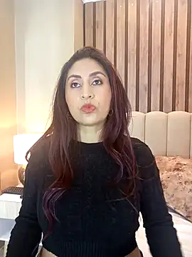 Snapshot of MonicaMoret chatting on March 14, 12:18 pm MonicaMoret online show from March 14, 12:18 pm