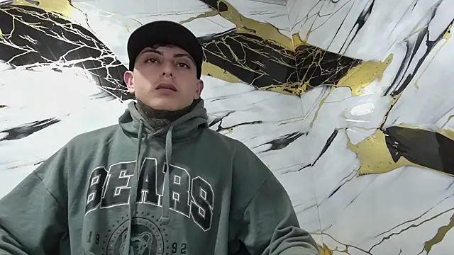 Kevin22 222 online show from January 10, 5:37 am