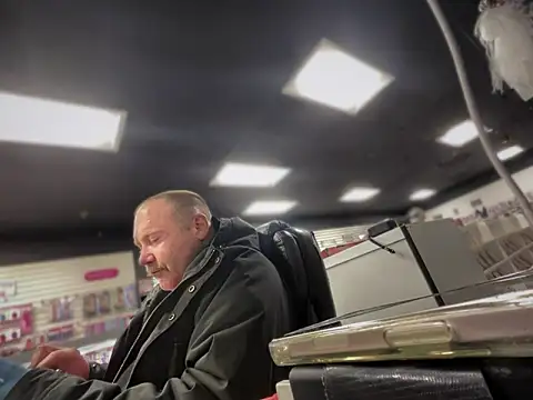 Snapshot of RawRyder8 chatting on February 18, 4:19 am RawRyder8 online show from February 18, 4:19 am