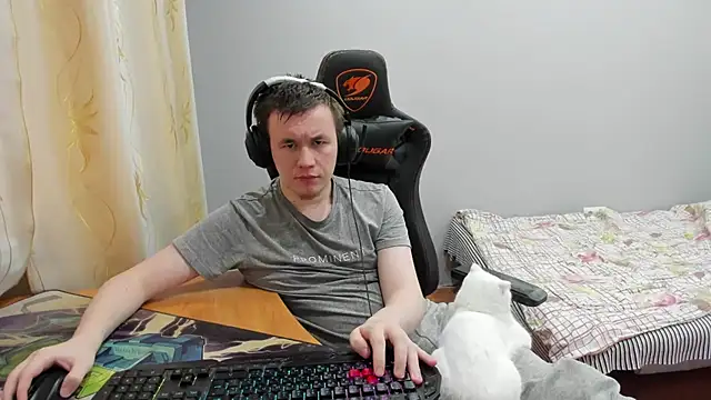 iliaskrislove online show from November 29, 11:02 am