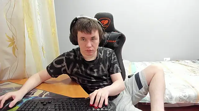 iliaskrislove online show from February 7, 11:52 pm