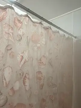 FreakNastyLacie online show from October 1, 8:31 am