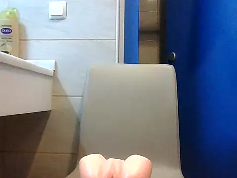 Snapshot of Fuckbyboy chatting on February 7, 9:48 pm Fuckbyboy online show from February 7, 9:48 pm