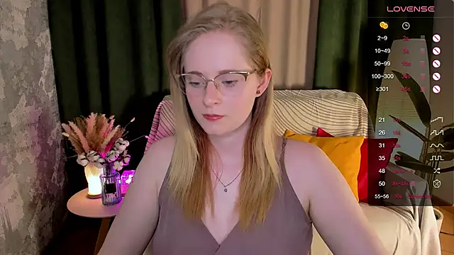 Aemilia  online show from June 3, 8:28 am