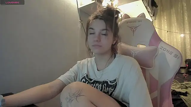 MashkaRay online show from March 10, 8:45 pm